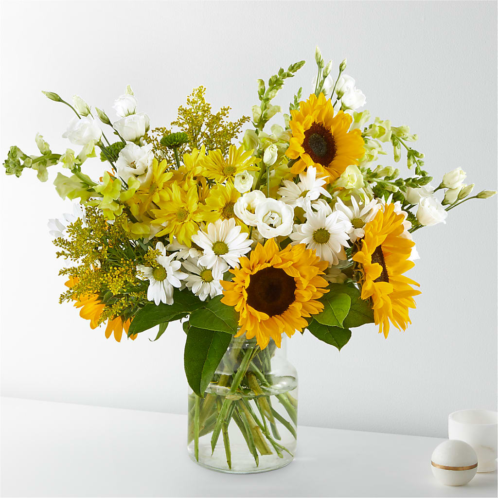 Hello Sunshine Bouquet – Lone Oak Gardens, Fairmount IN