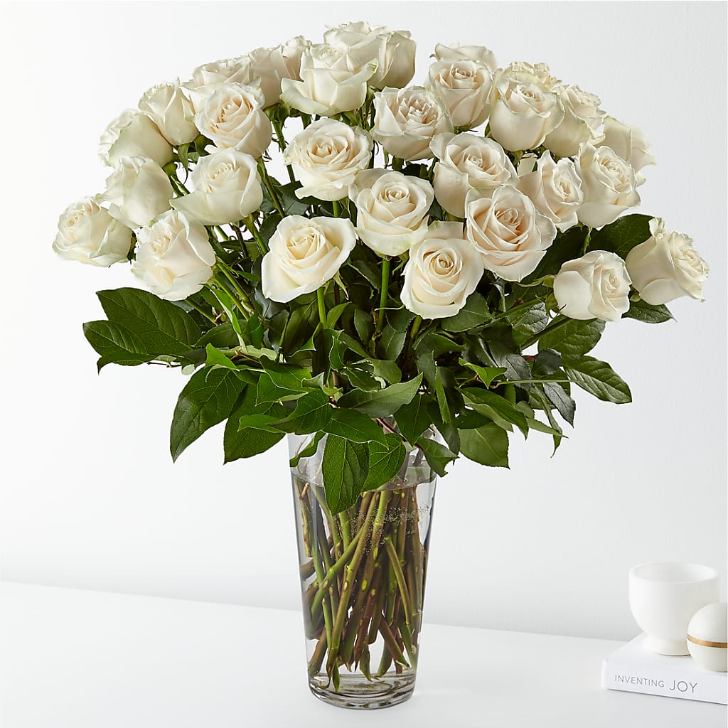 Long Stem White Rose Bouquet – Lone Oak Gardens, Fairmount IN