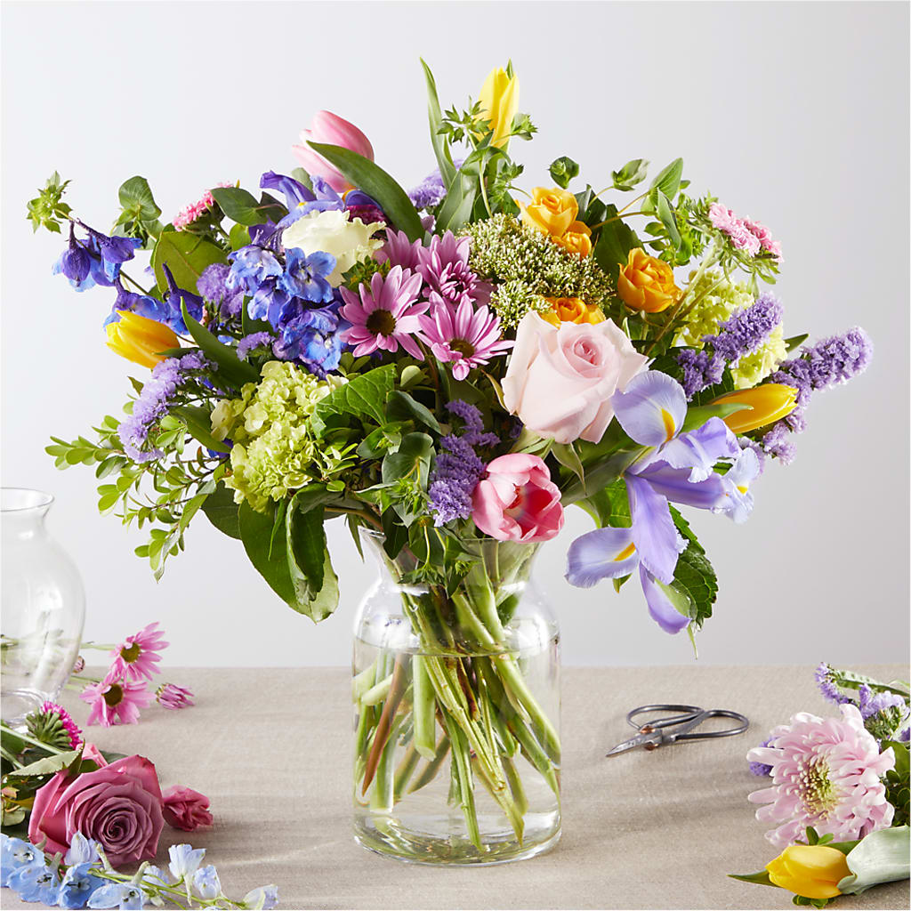 Pastel Tradition - A Florist Original – Lone Oak Gardens, Fairmount IN