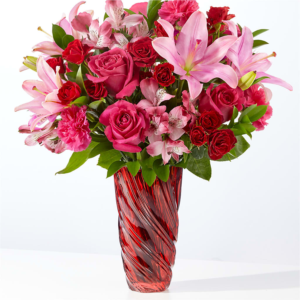 In Love Bouquet with Luxe Swirl Vase – Lone Oak Gardens, Fairmount IN