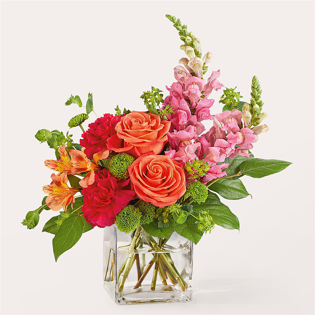 Cosmopolitan Bouquet – Lone Oak Gardens, Fairmount IN