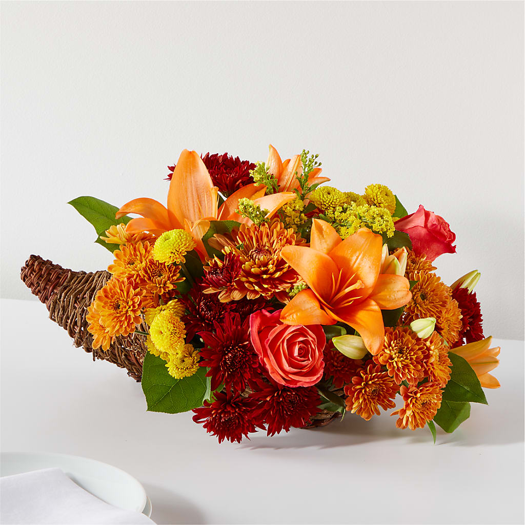 Bouquet of Blessings Cornucopia – Lone Oak Gardens, Fairmount IN