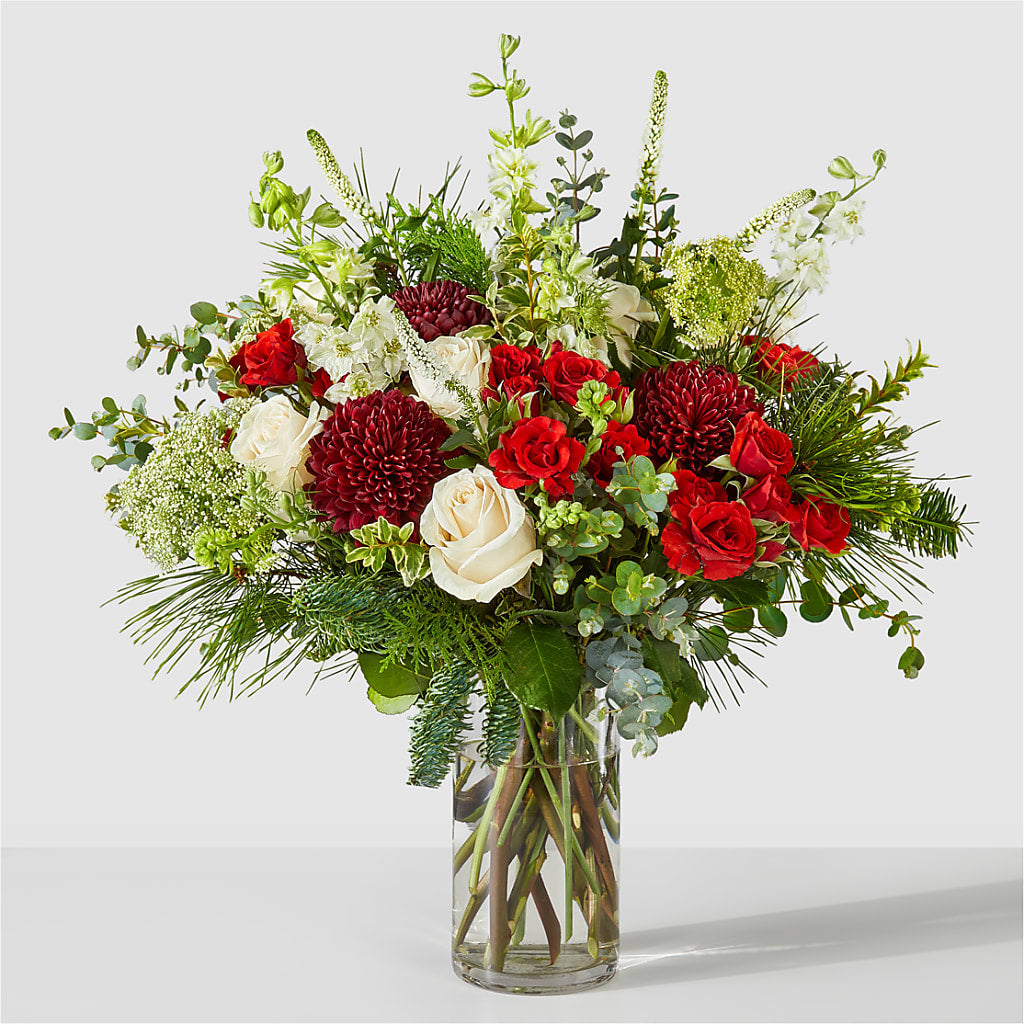 Favorite Traditions Bouquet – Lone Oak Gardens, Fairmount IN