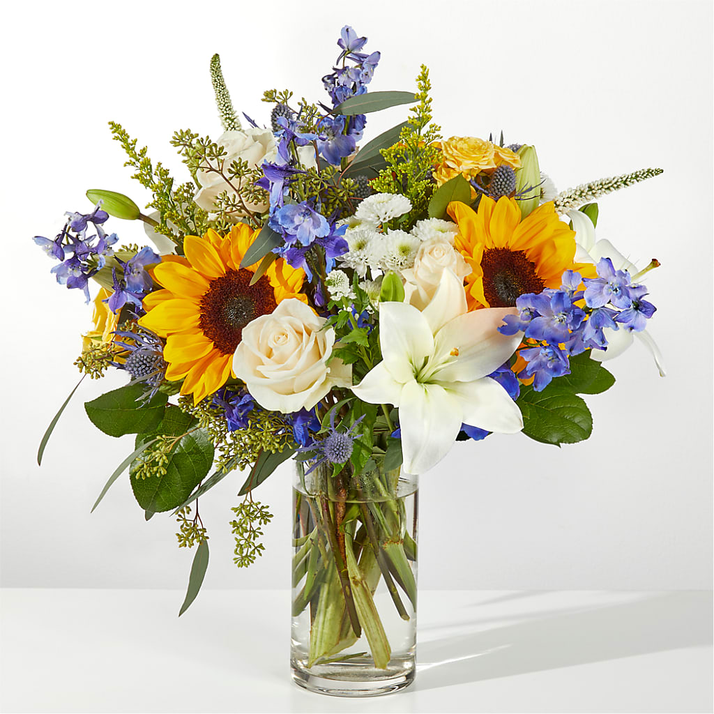 Wonderfully Sunny Bouquet – Lone Oak Gardens, Fairmount IN