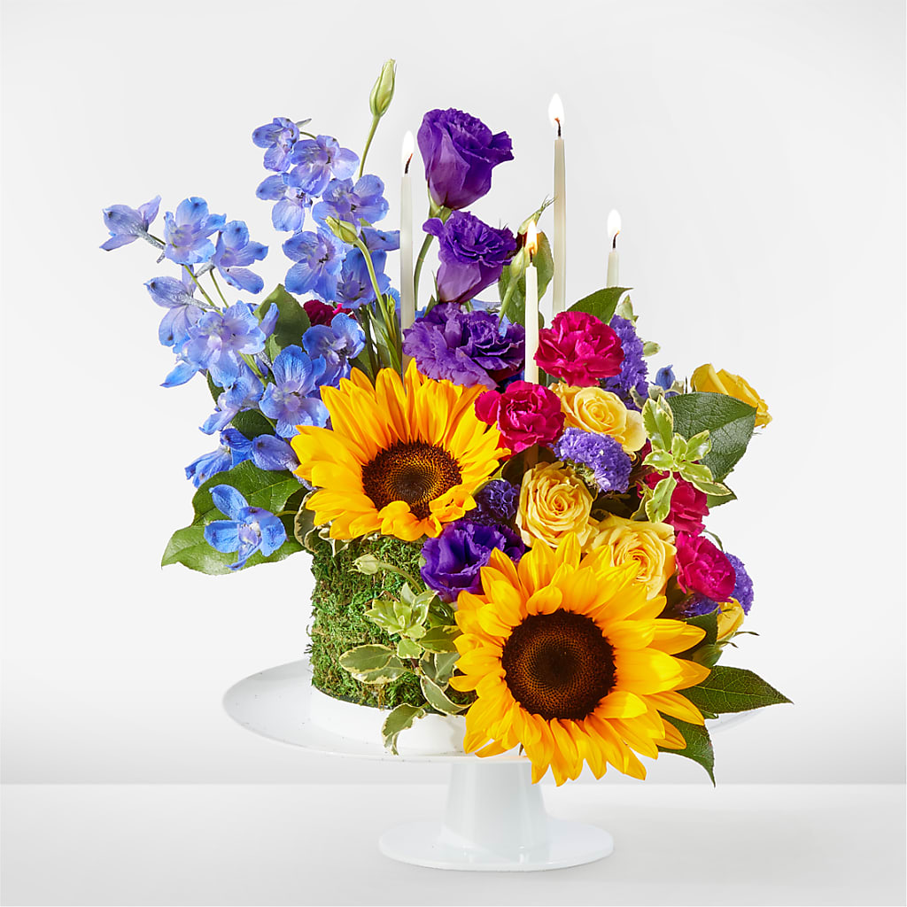 Star of the Day Floral Cake – Lone Oak Gardens, Fairmount IN