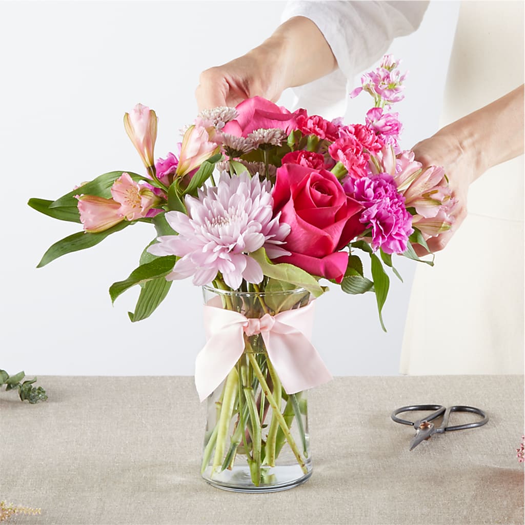 Pink Ribbon - A Florist Original –  Lone Oak Gardens, Fairmount IN