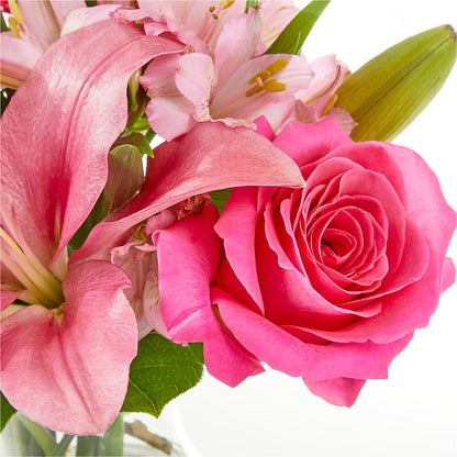 Lots of Love Bouquet –  Lone Oak Gardens, Fairmount IN