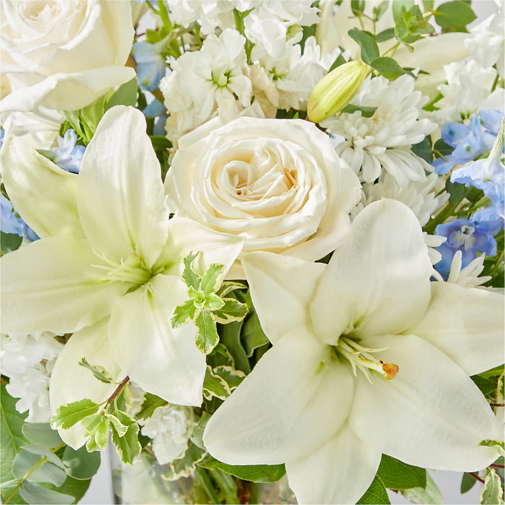 Peace of Mind Bouquet –  Lone Oak Gardens, Fairmount IN