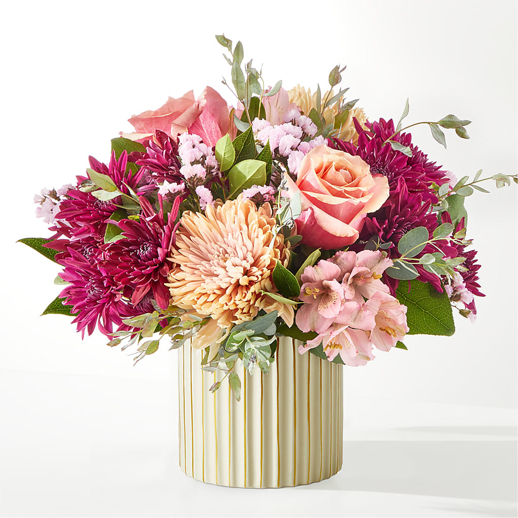 Berry Cobbler Bouquet with Ivory Vase –  Lone Oak Gardens, Fairmount IN