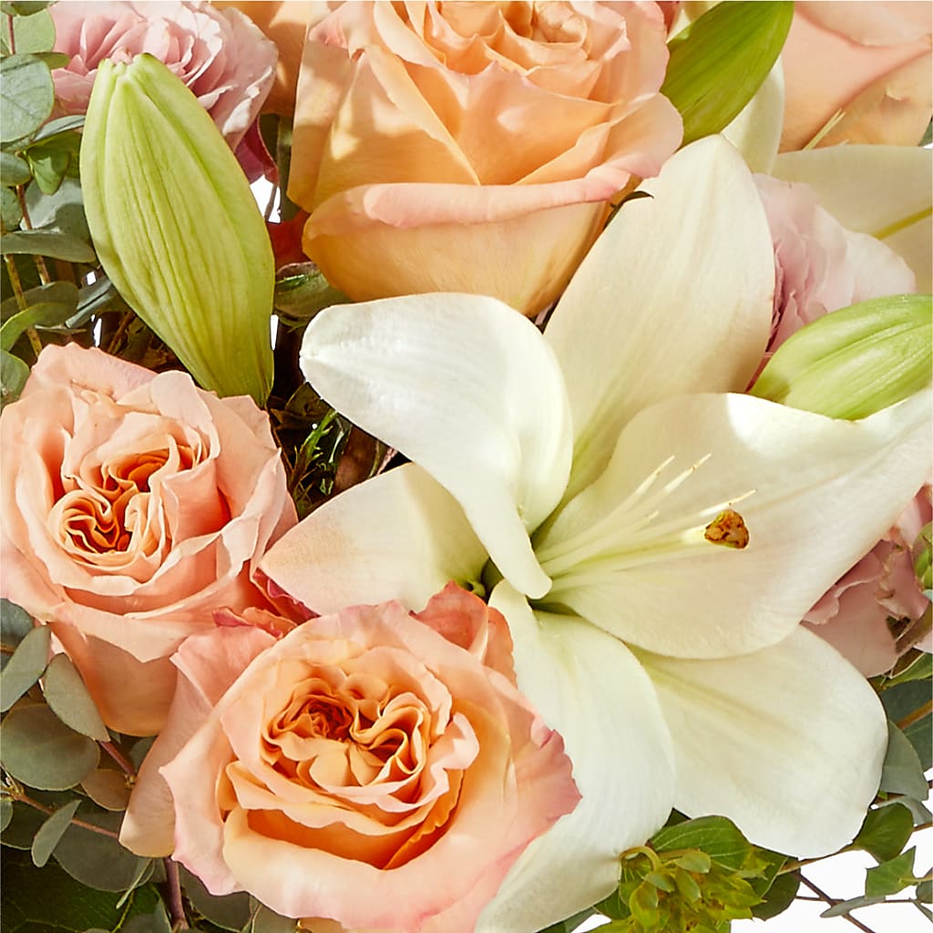 Grapefruit Splash Bouquet –  Lone Oak Gardens, Fairmount IN