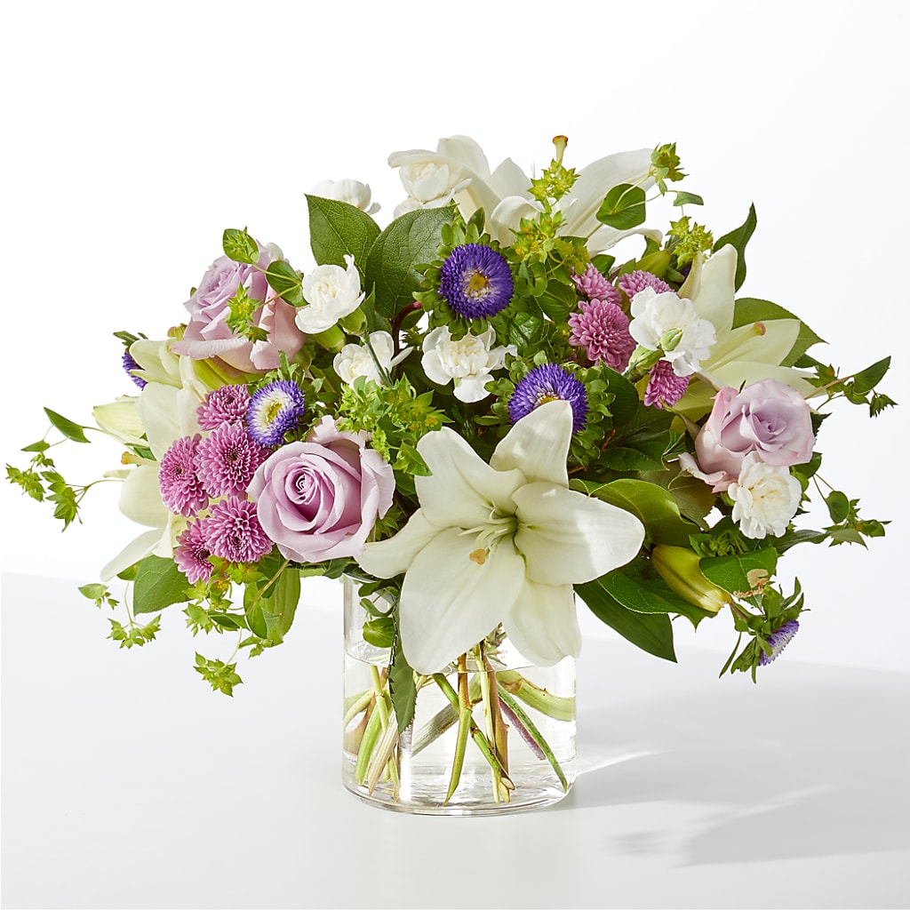April Showers Bouquet –  Lone Oak Gardens, Fairmount IN