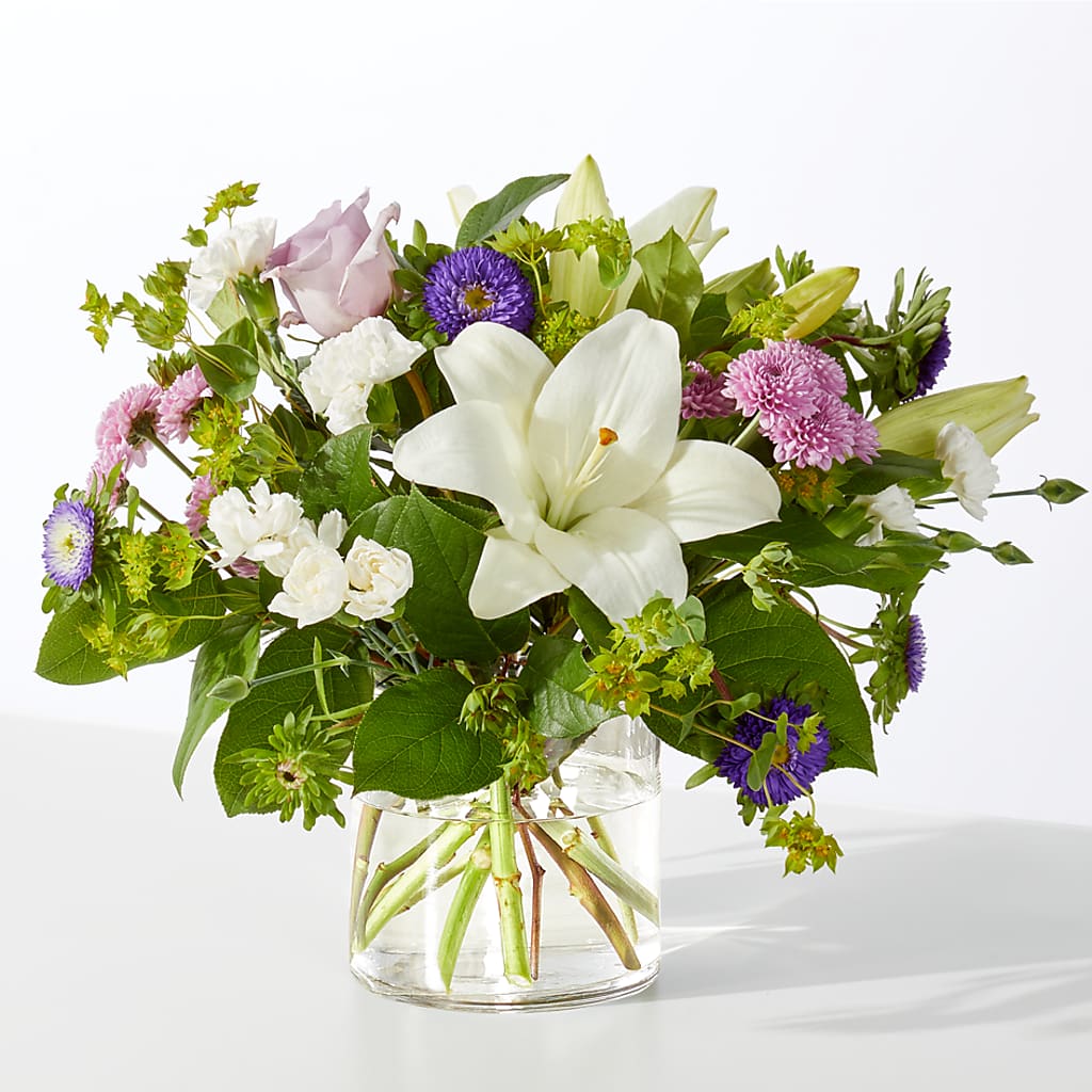 April Showers Bouquet –  Lone Oak Gardens, Fairmount IN
