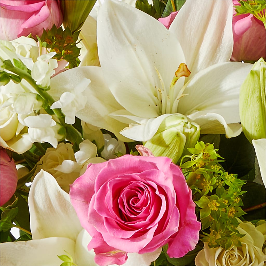 Fondly Bouquet –  Lone Oak Gardens, Fairmount IN